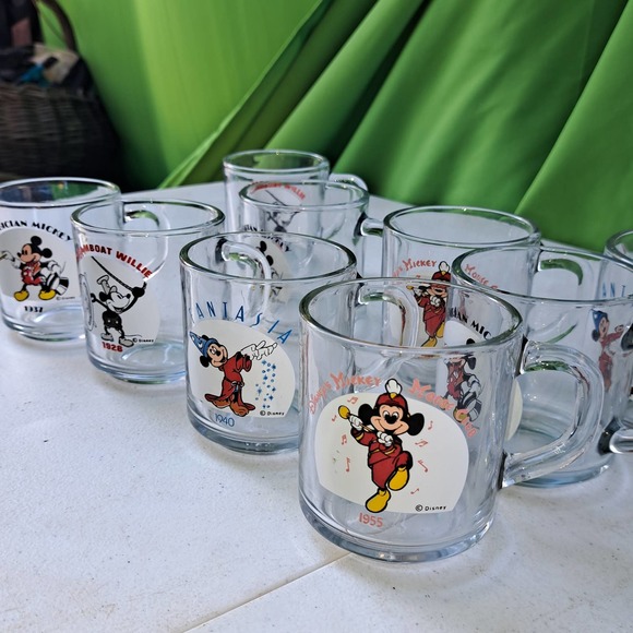 VERY VINTAGE Mickey thru the Years 9 Glass Coffee Mugs - Picture 5 of 5